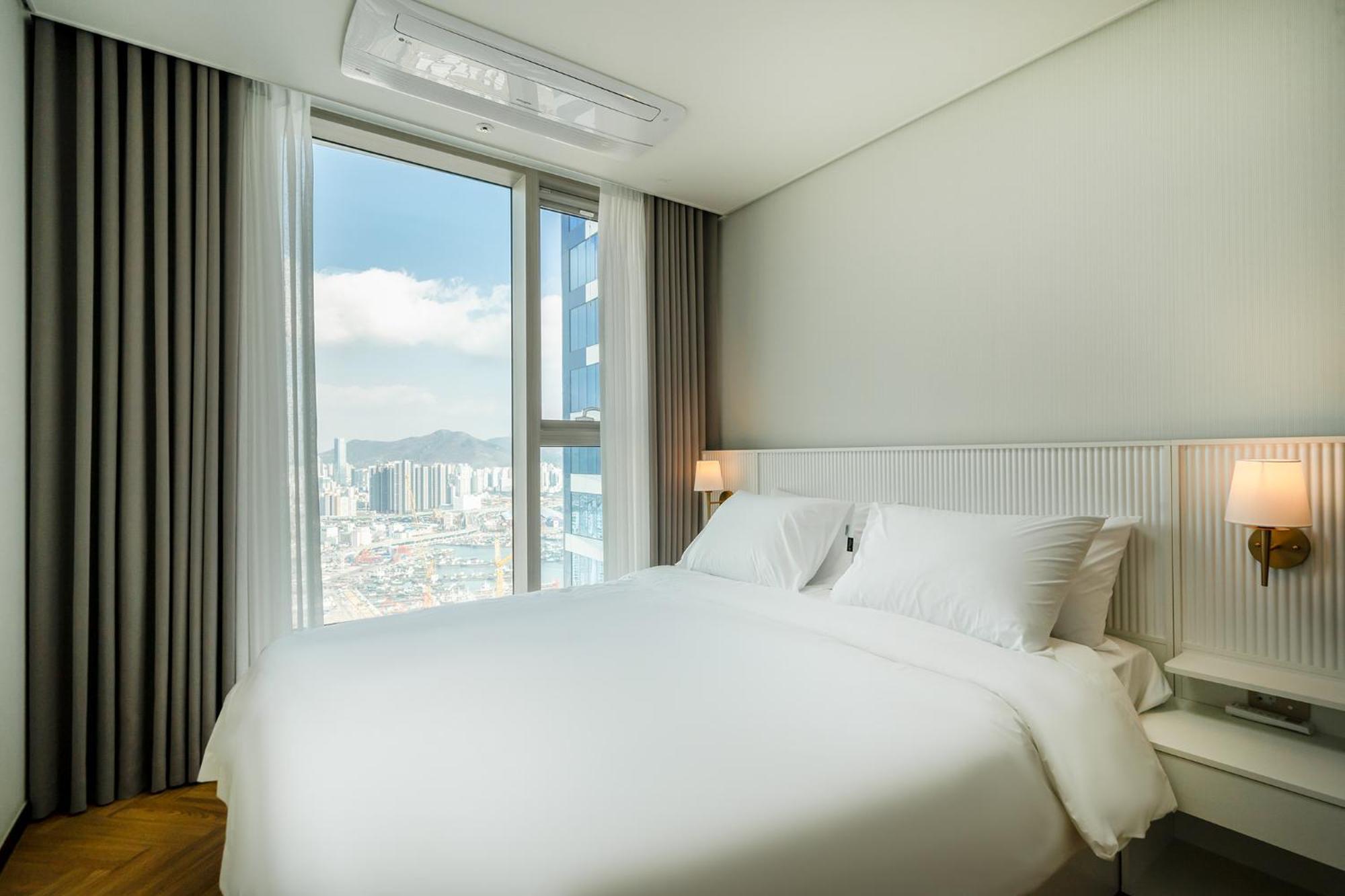 Brown Suites Busan Station Eksteriør billede