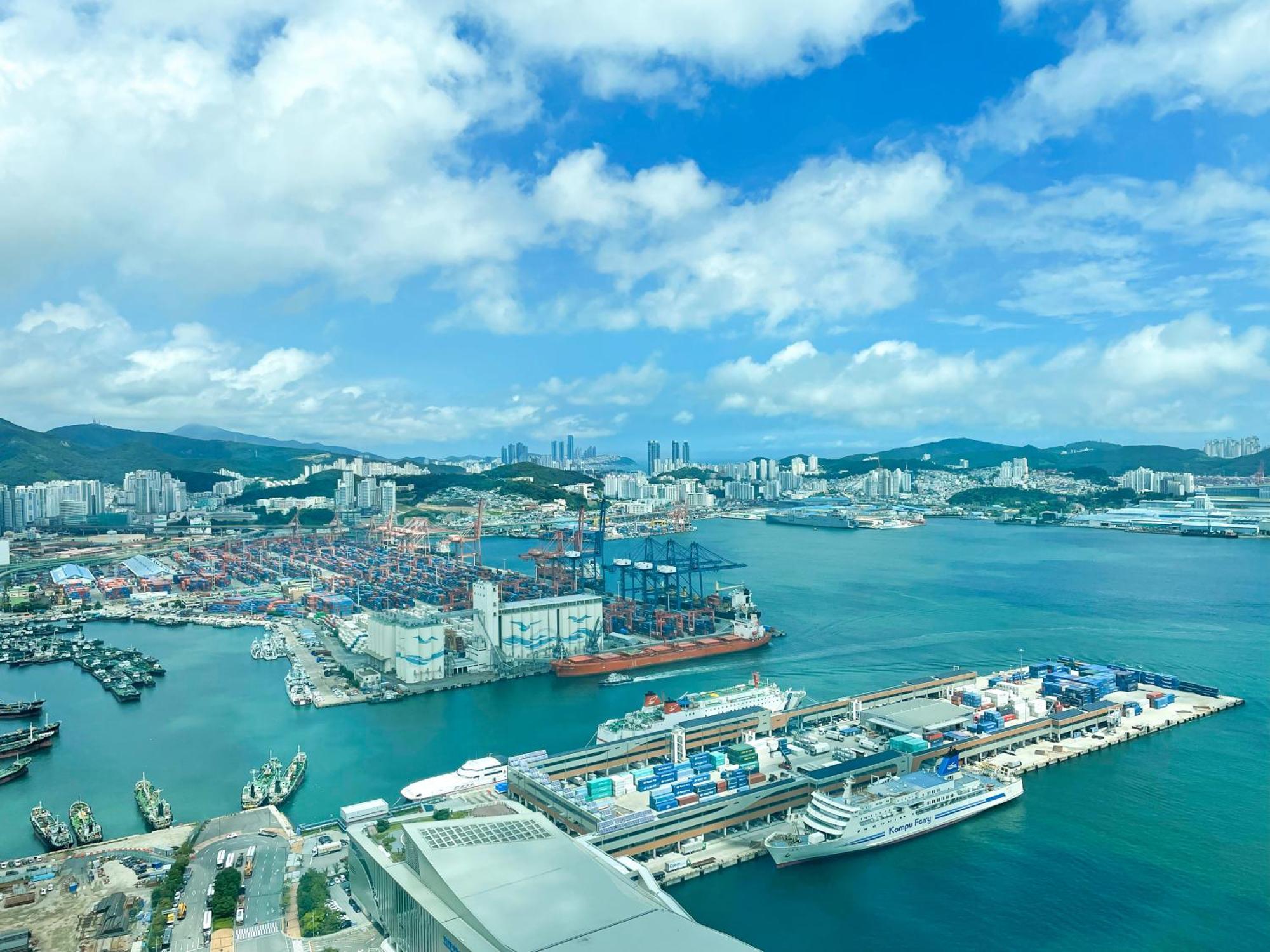 Brown Suites Busan Station Eksteriør billede