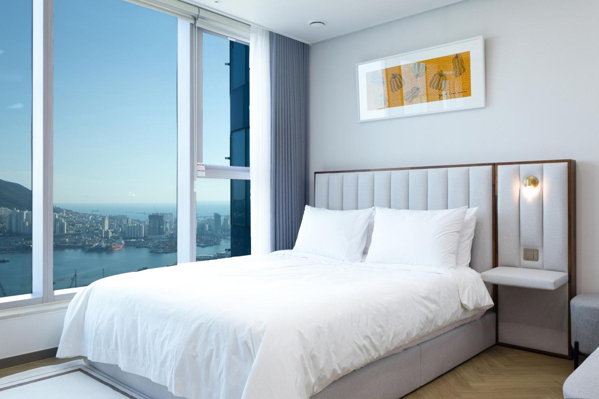 Brown Suites Busan Station Eksteriør billede